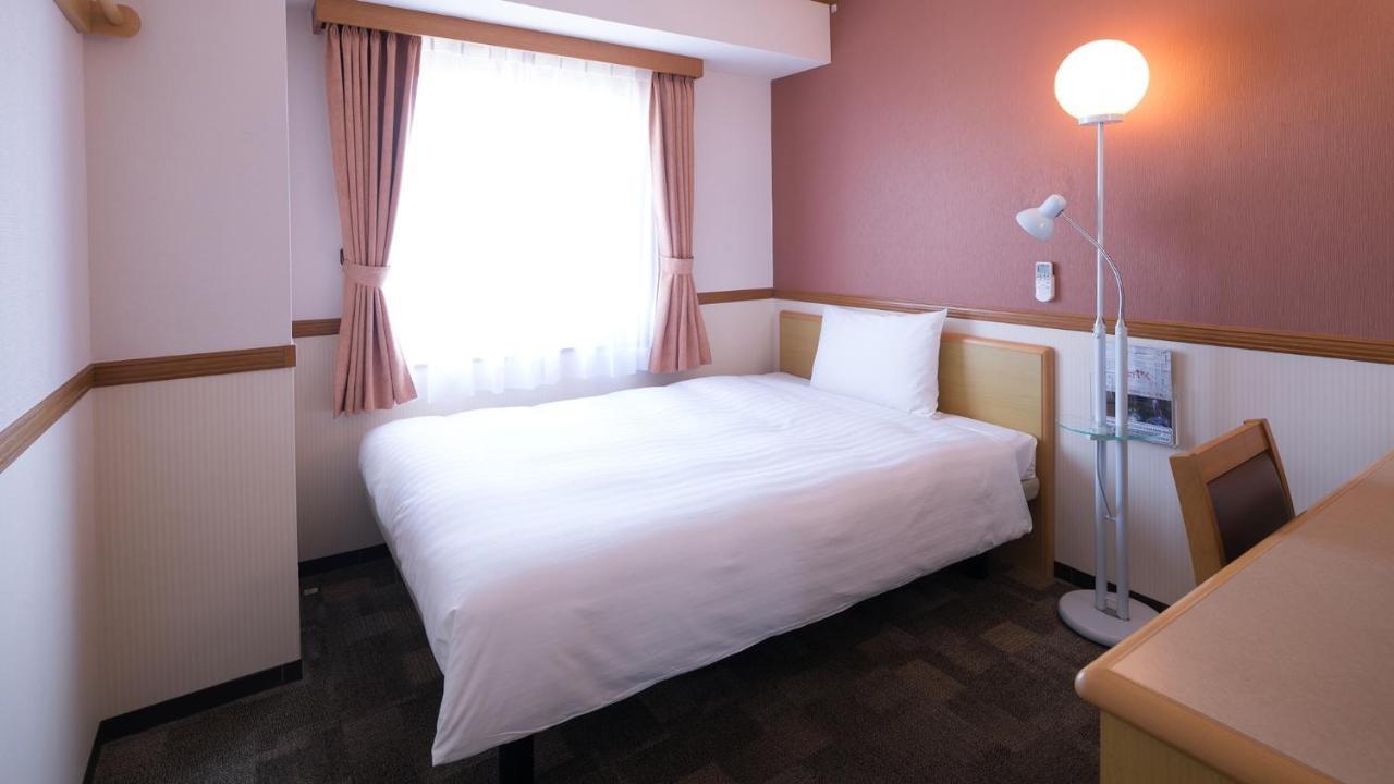 Toyoko Inn Miyazaki Ekimae Exterior foto
